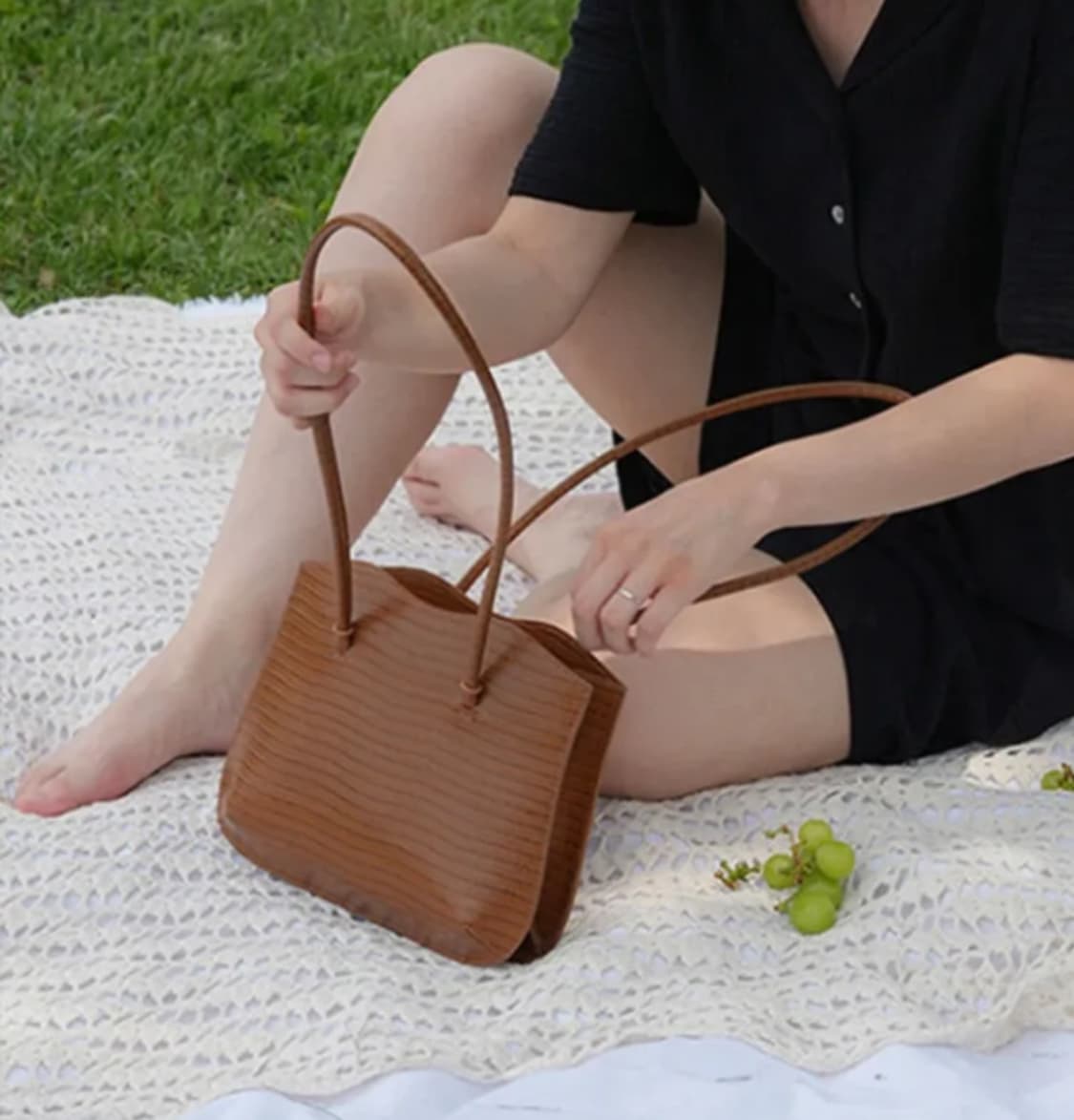 앳마이핑거팁 포지백 리자드 탄 (Posy Bag Lizard Tan) 상품이미지2