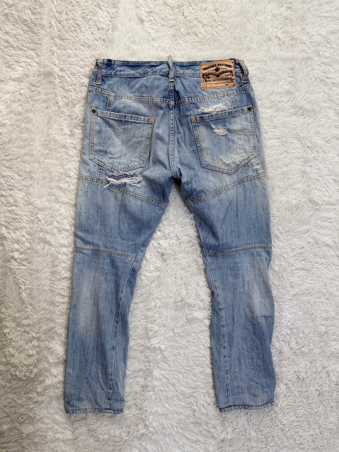디스퀘어드2 데미지 청바지 48사이즈(32) 상품이미지3