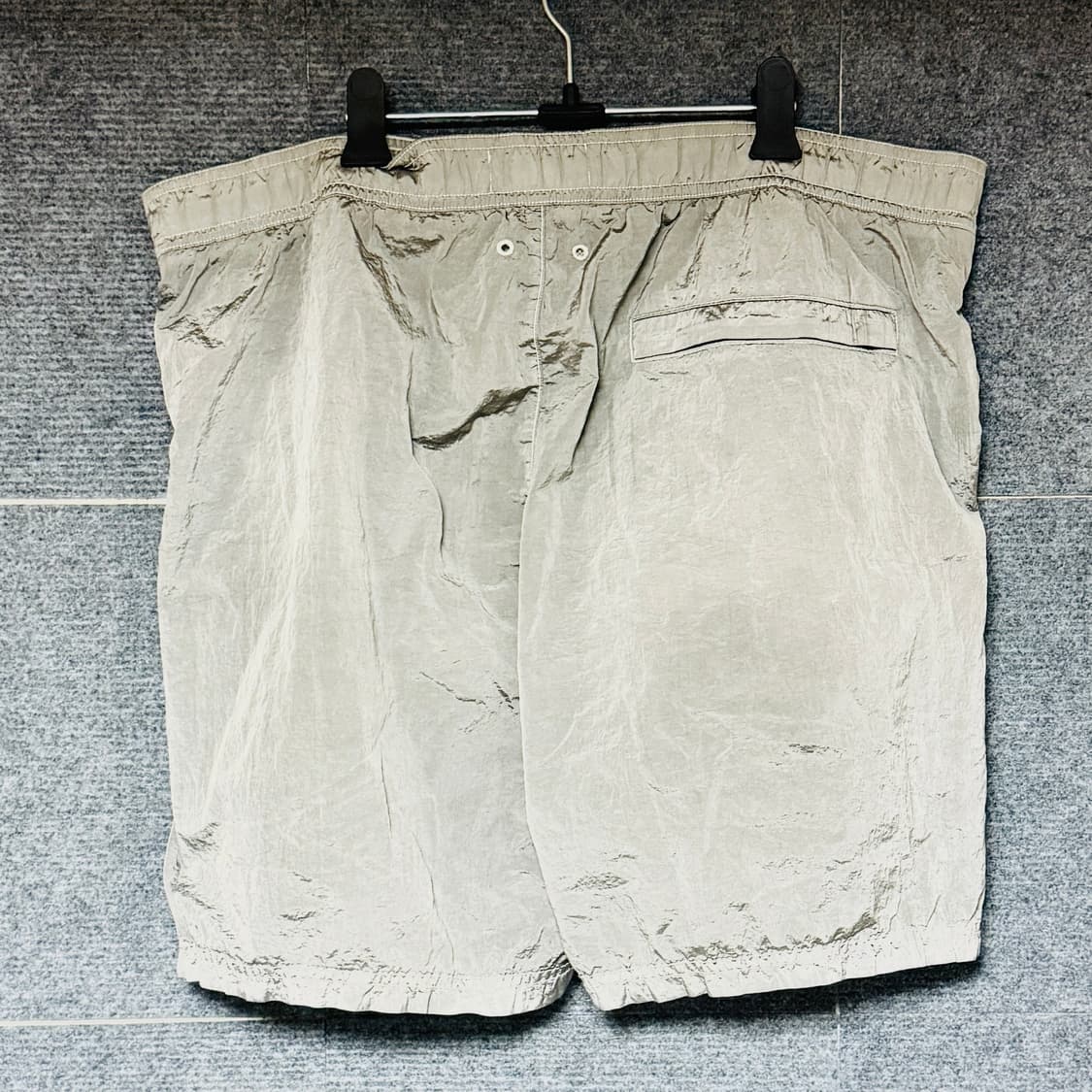스톤아일랜드 나일론메탈 반바지 상품이미지2