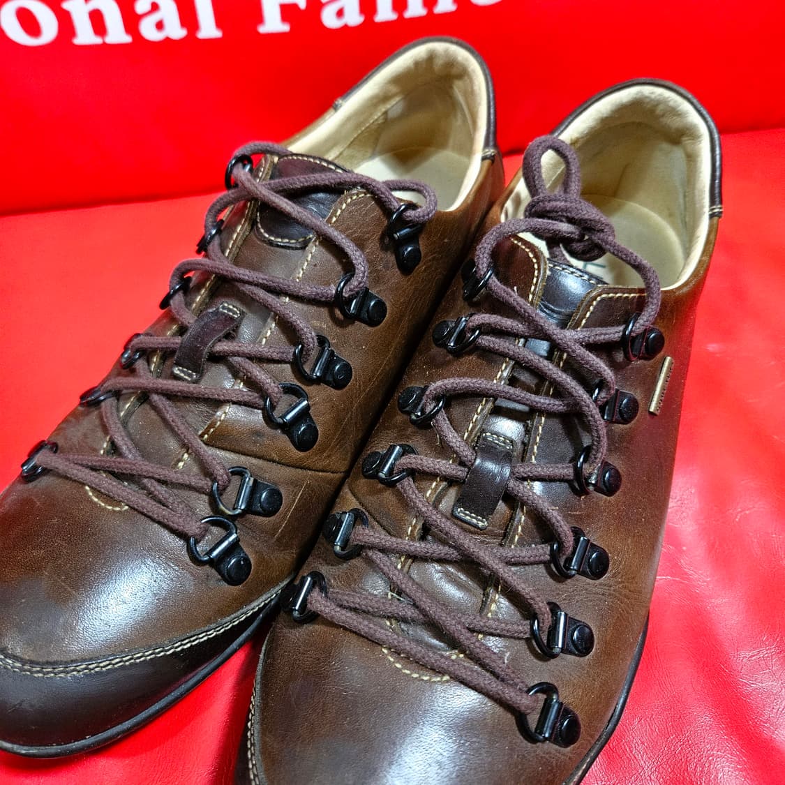 랜드로버 고어텍스 가죽 트래킹화 255size 상품이미지4