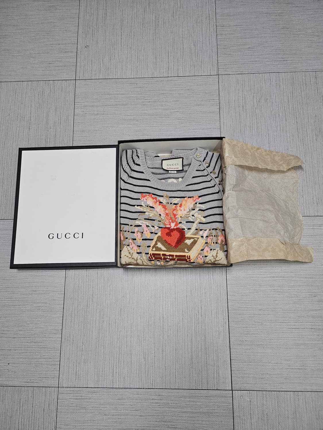 구찌 플라워 자수니트 국내100사이즈  상품이미지9