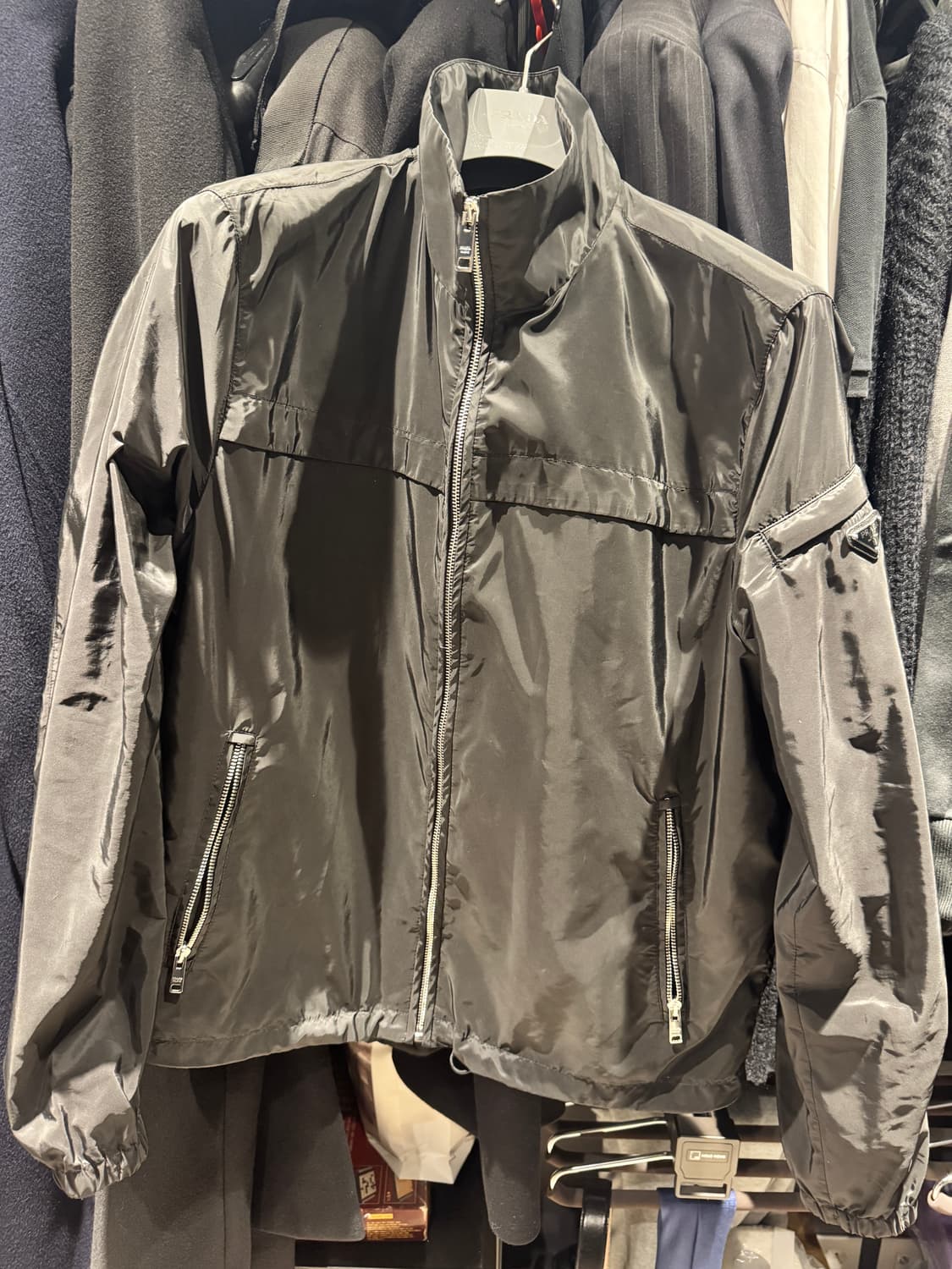 프라다 남성 바람막이 자켓 블랙 54 상품이미지1