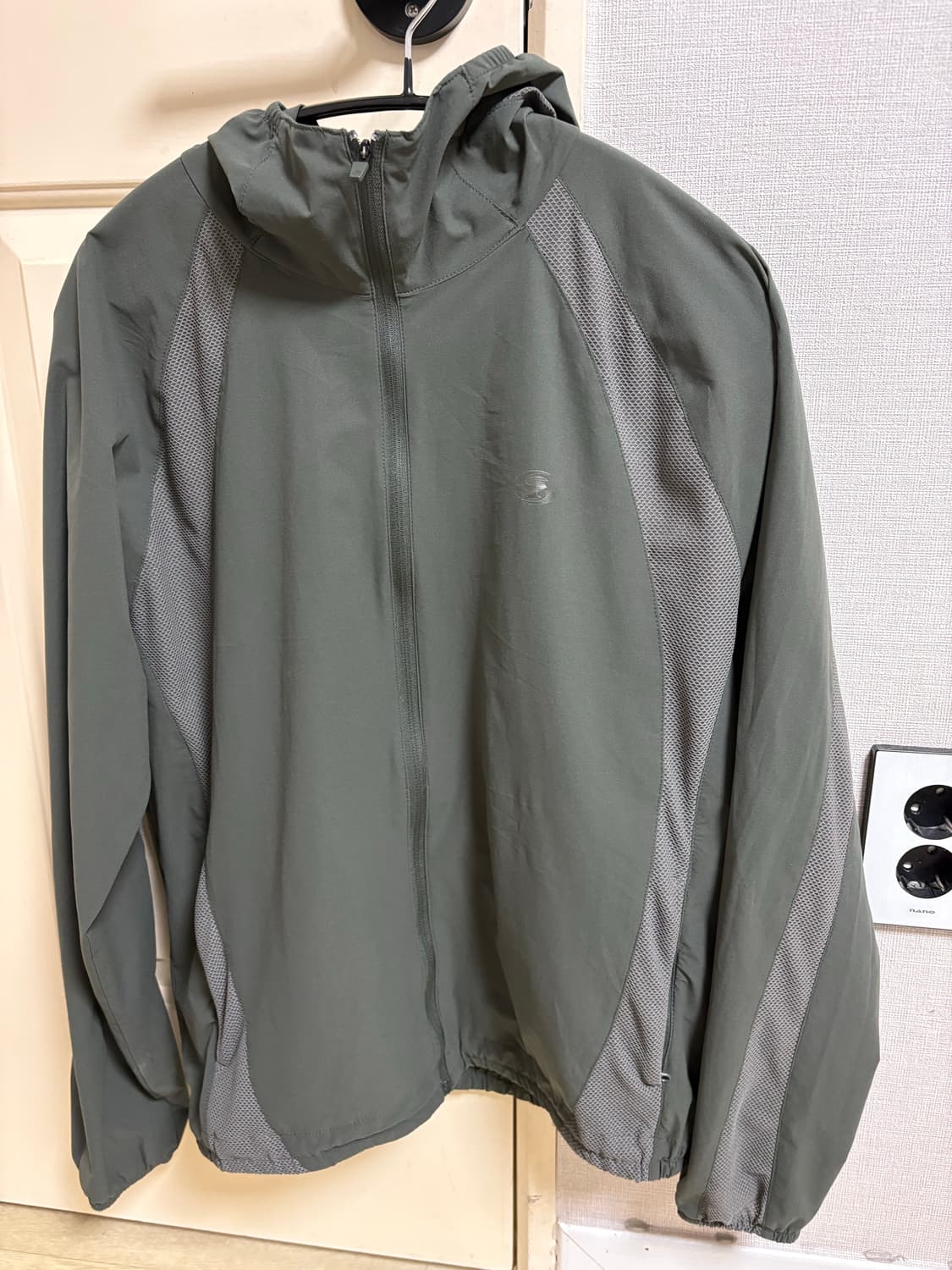 산산기어 메쉬 자켓 다크 그린 1사이즈 팝니다 상품이미지2