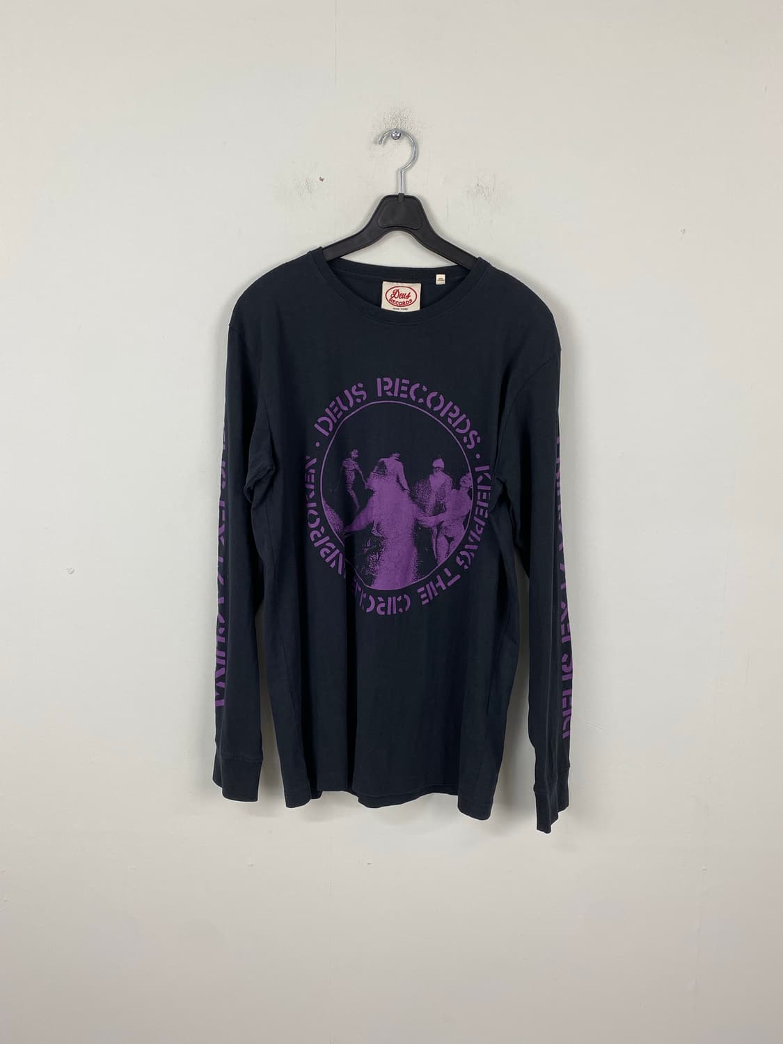 데우스 엑스 마키나 Deus 로고 롱슬리브 M 상품이미지1