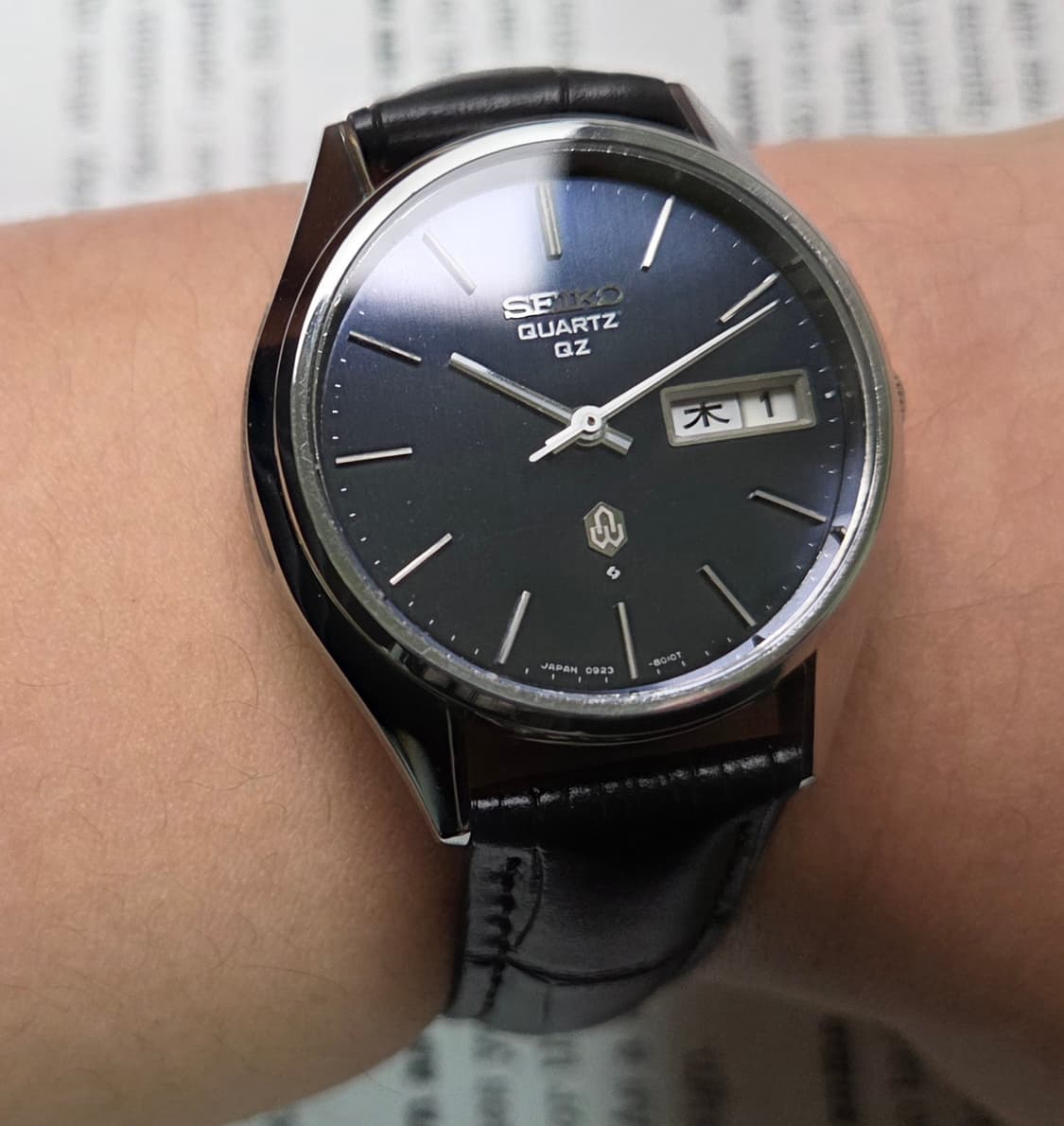 레어] 빈티지 세이코 QZ C쉐잎 블루청판 한자 데이데이트 쿼츠 상품이미지8