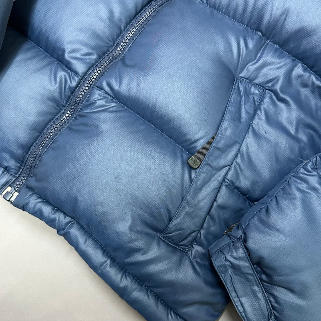노스페이스 700 네이비 눕시 패딩 85  상품이미지8