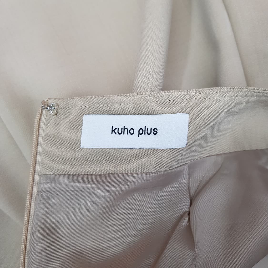 구호플러스 2025 랩 스타일 미디 스커트 1사이즈 상품이미지6