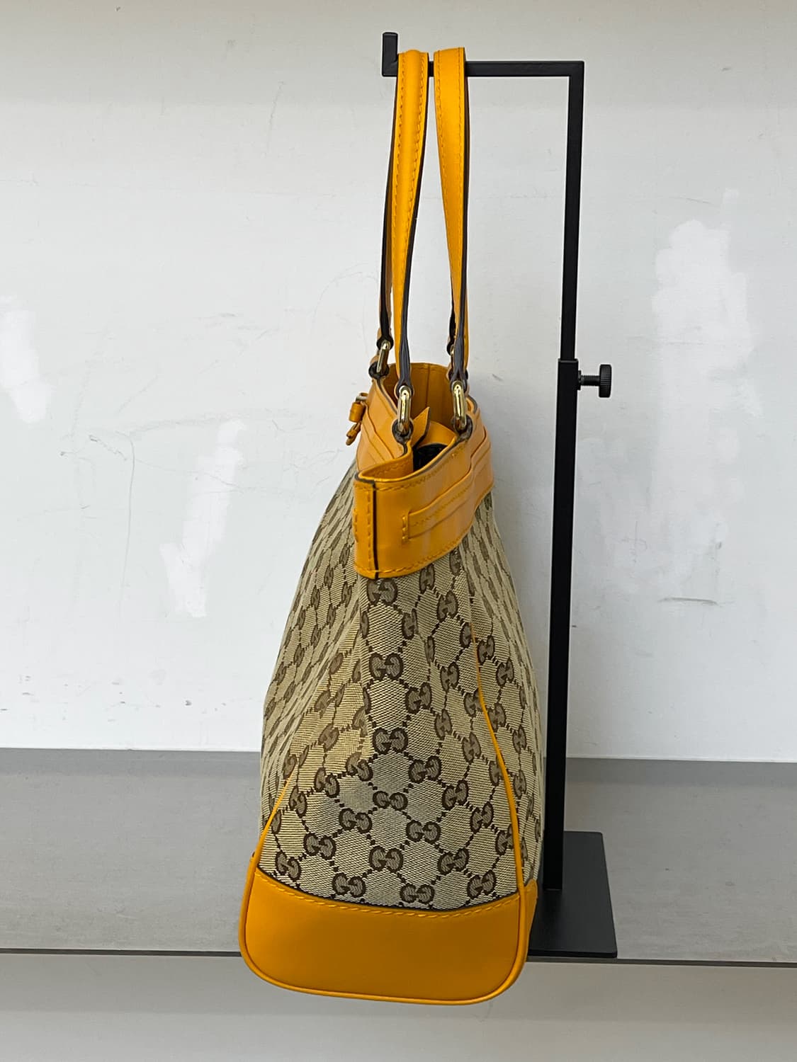 구찌 GG 캔버스 메이페어 토트백 상품이미지2