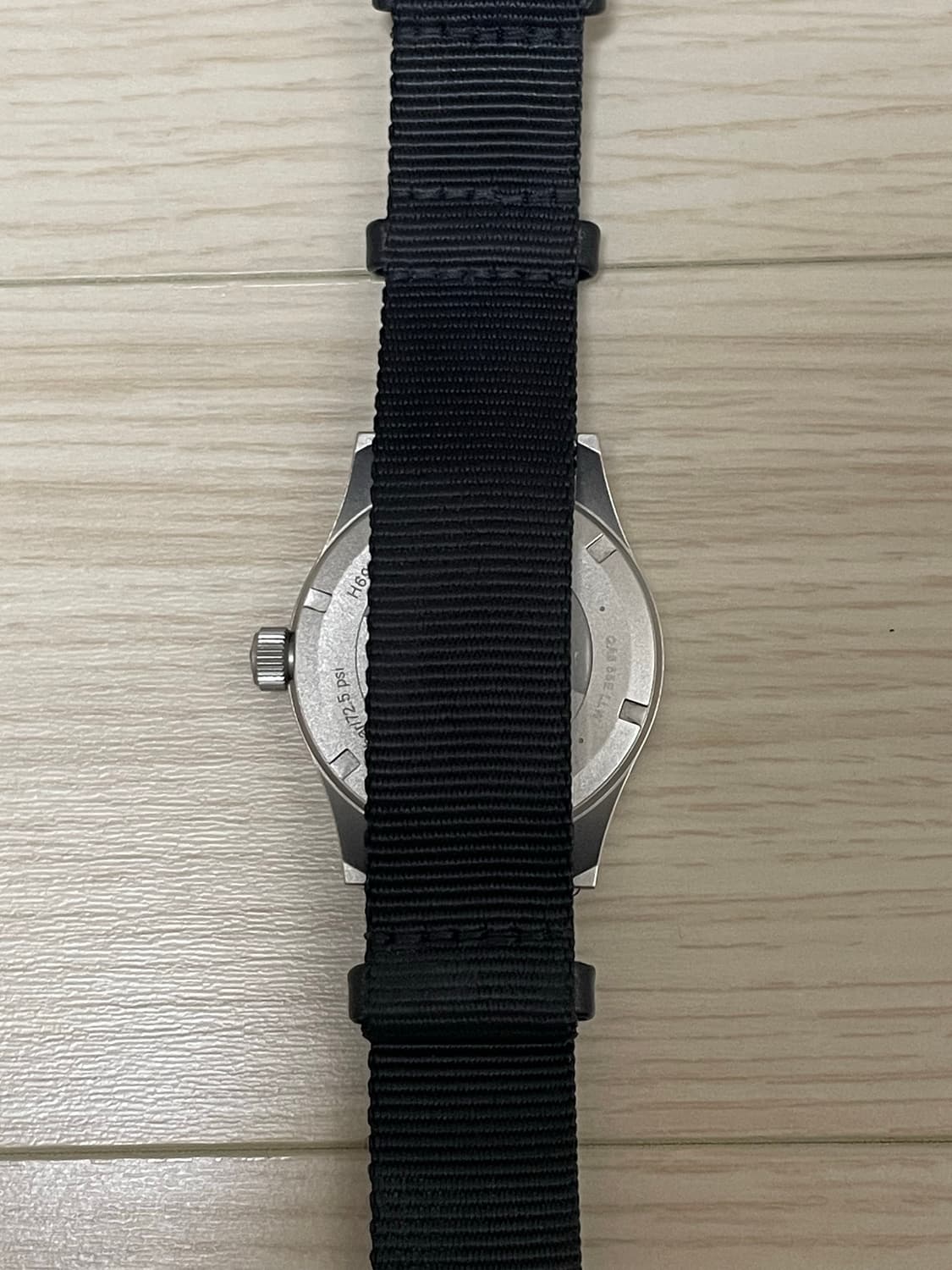 해밀턴 카키필드 쿼츠 38mm 블랙 상품이미지7