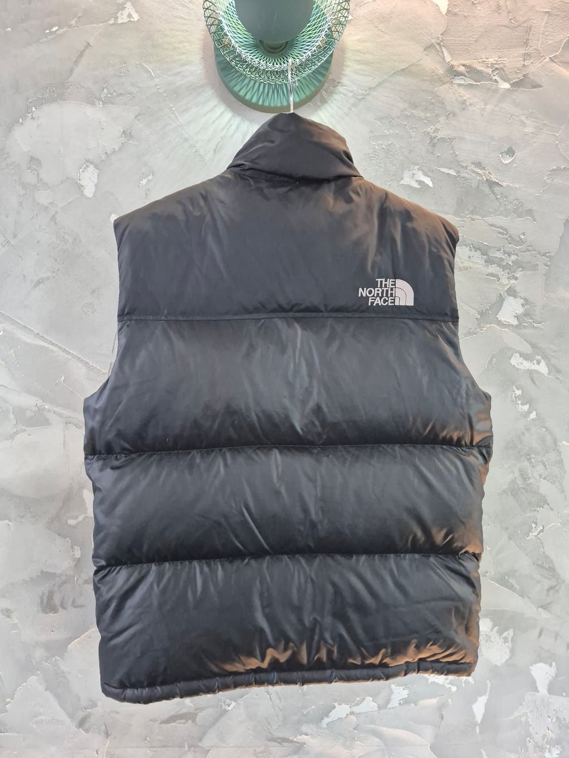 노스페이스 눕시 700 패딩조끼 블랙 95size 상품이미지3