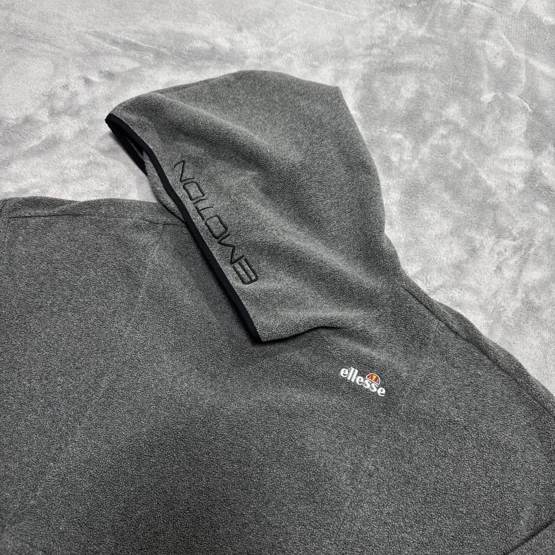 엘레쎄 후드티 상품이미지2