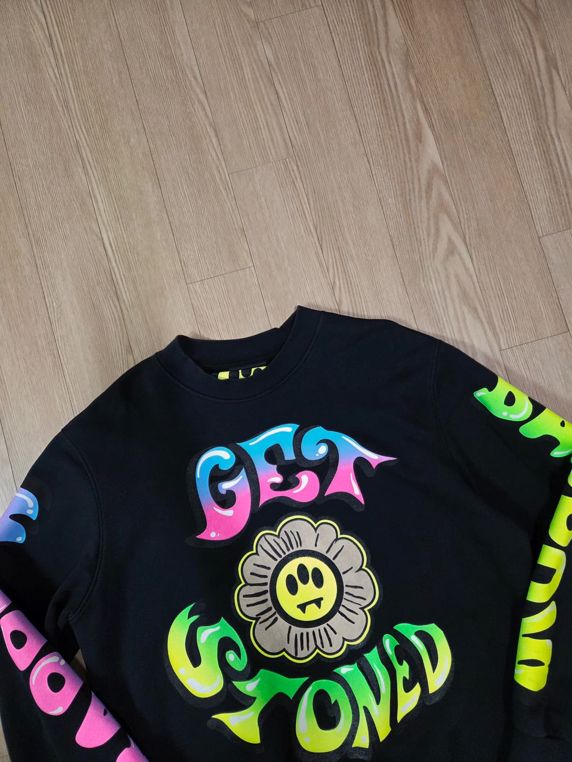 BARROW 블랙 프린트 맨투맨 티셔츠 상품이미지3