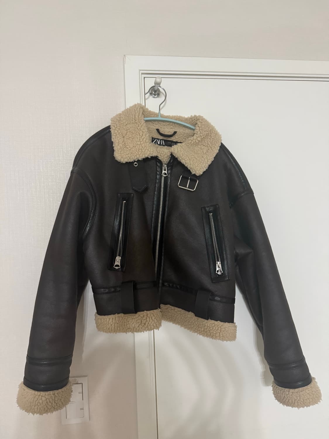 자라 무스탕 s 상품이미지1