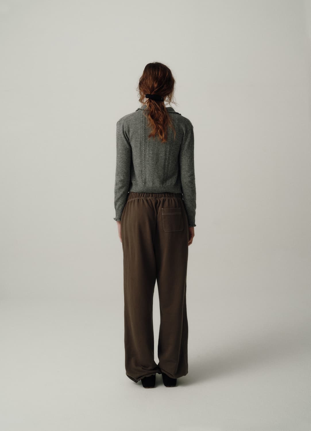 더바넷 cady heron scallop knit cardigan 차콜  상품이미지2