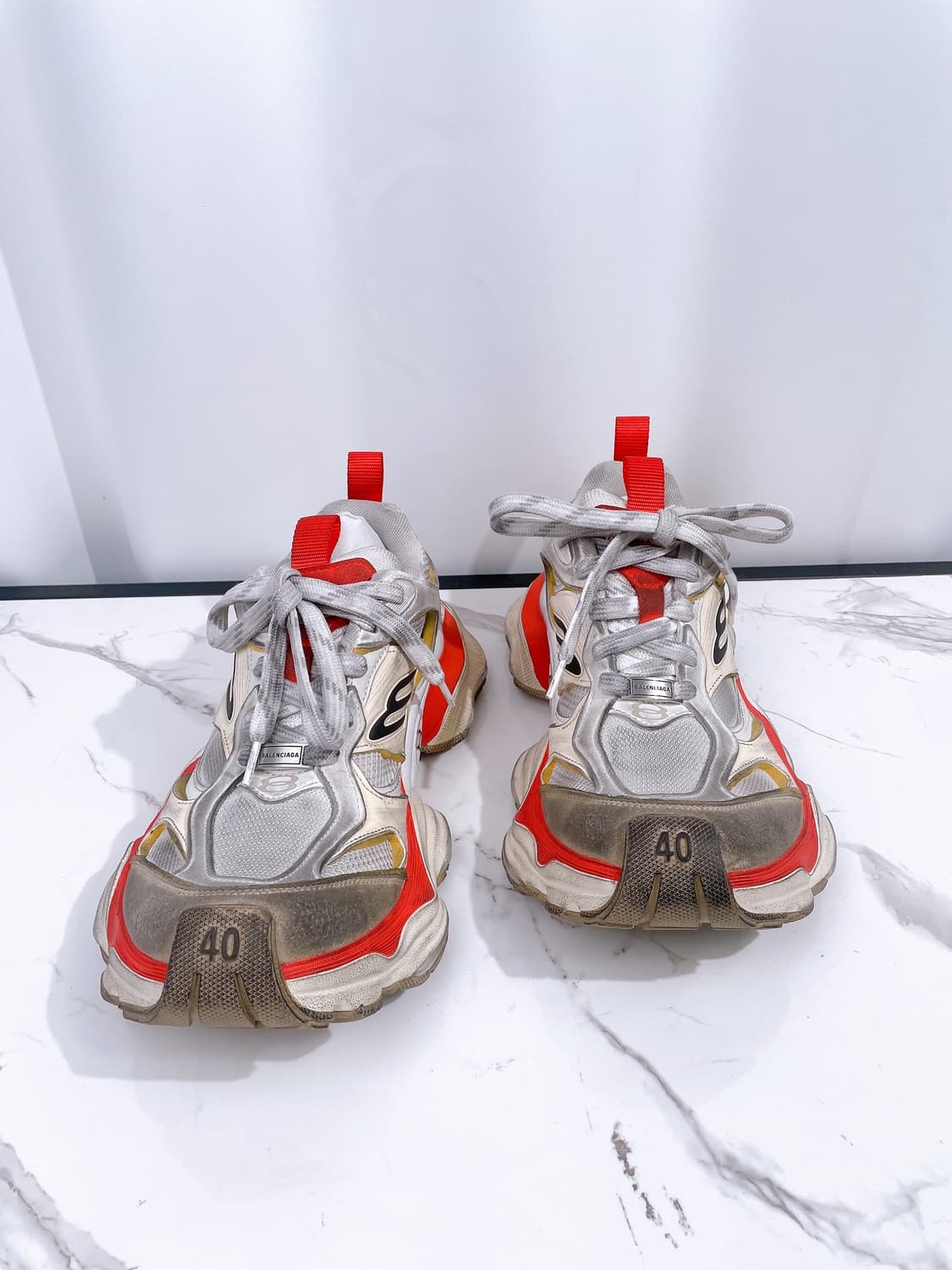 (정품/새상품) 발렌시아가 카고 스니커즈 그레이 레드 상품이미지3