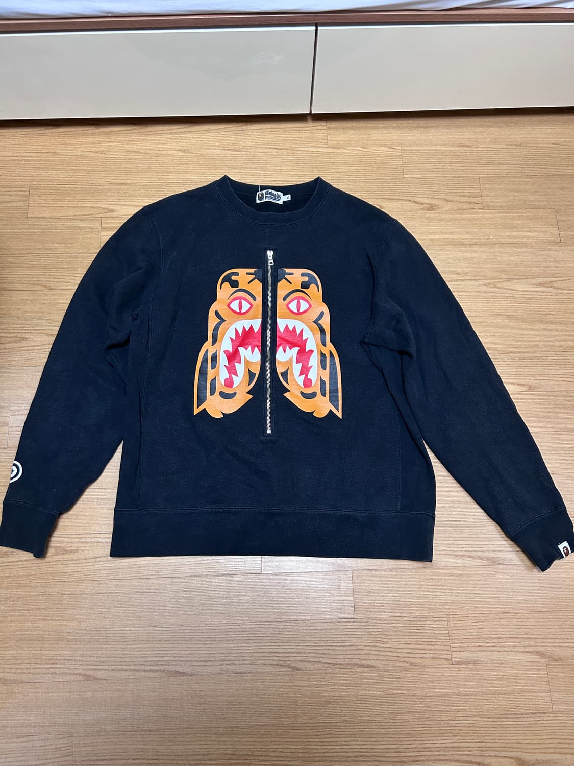 베이프 크루넥 XL  상품이미지1