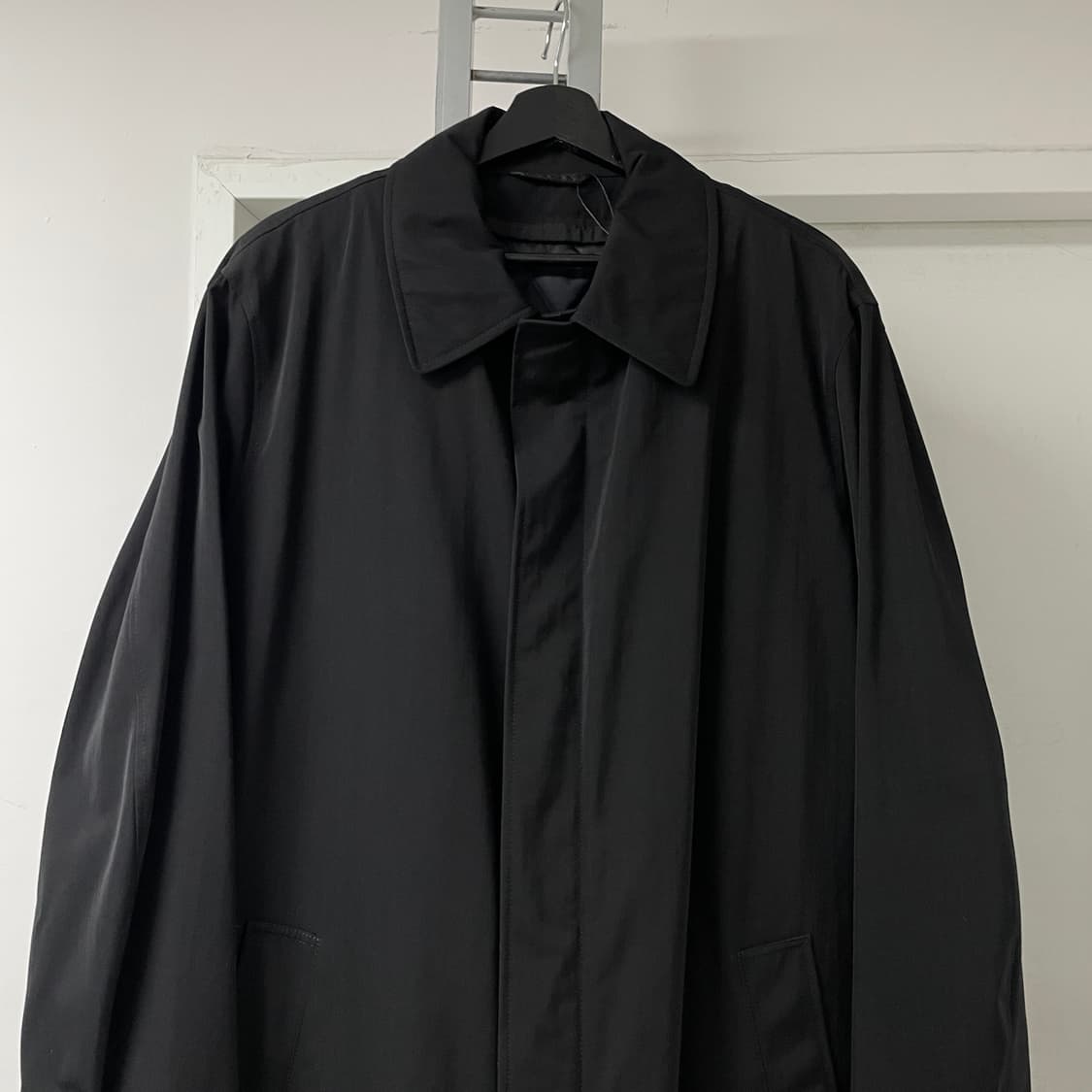 알마니꼴레지오니 누빔 블랙 코트 52 상품이미지2