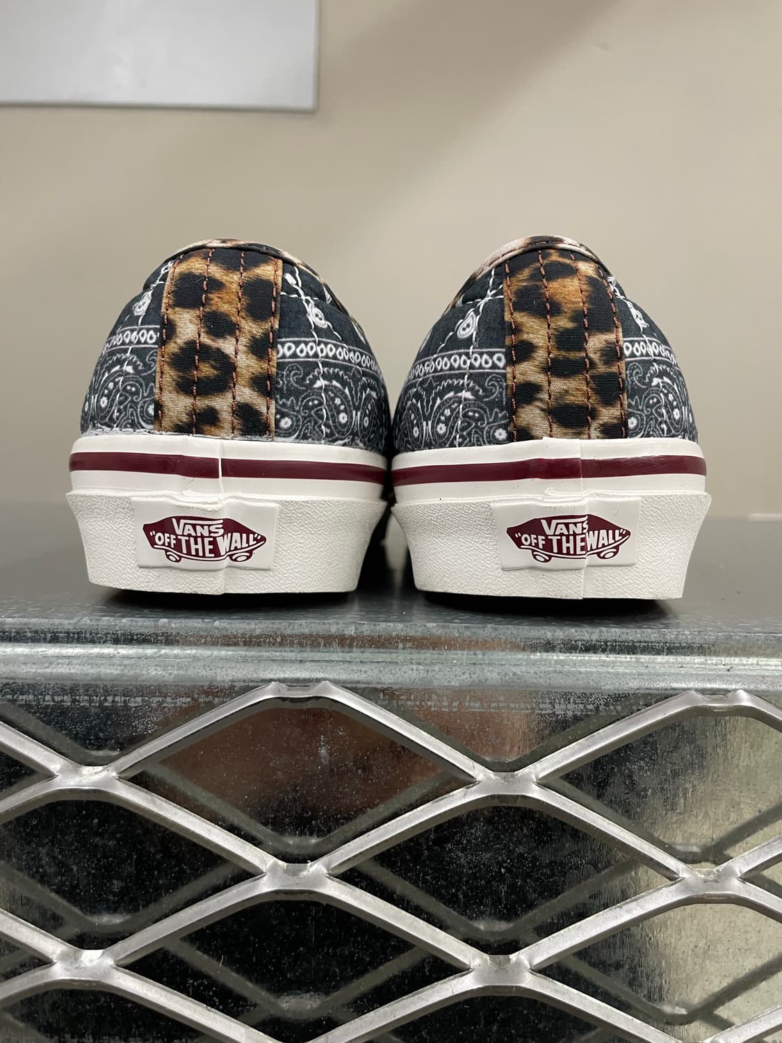 반스 어센틱 44 DX 퀼티드 믹스 235 (gr-4262) 상품이미지3