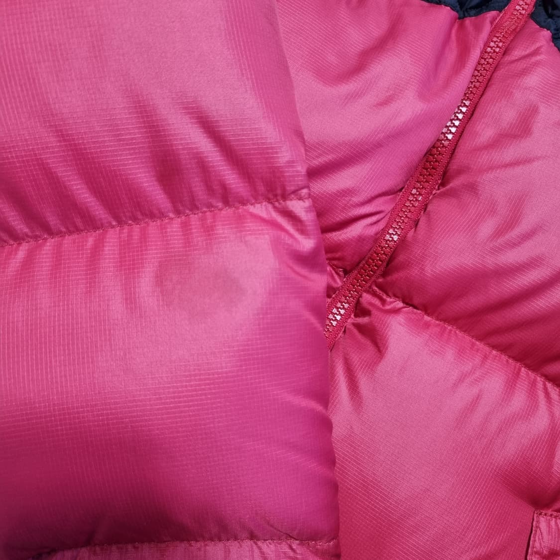 노스페이스 눕시 700 패딩 핑크 상품이미지7