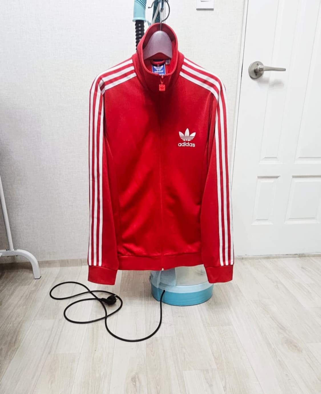 (100)L 아디다스 오리지널 유로파 [빨흰] 트랙탑져지 상품이미지1