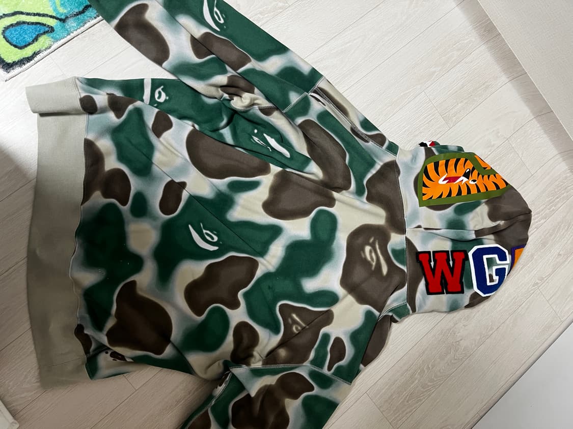 베이프 리퀴드 카모 샤크 풀 지퍼 후드(교환 가능) 상품이미지6