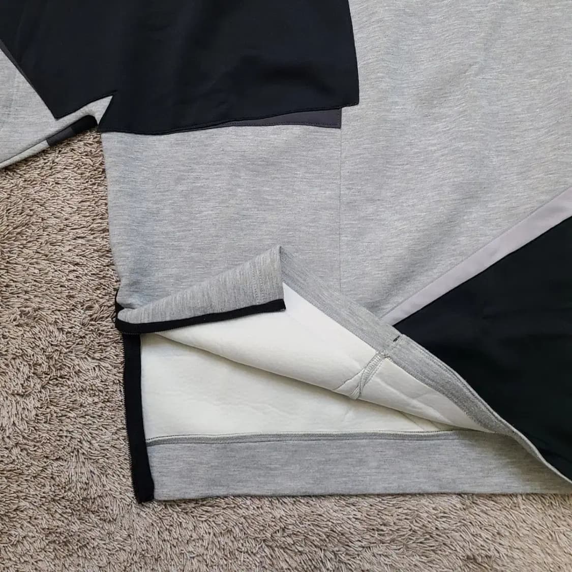 솔리드옴므 맨투맨 상품이미지2