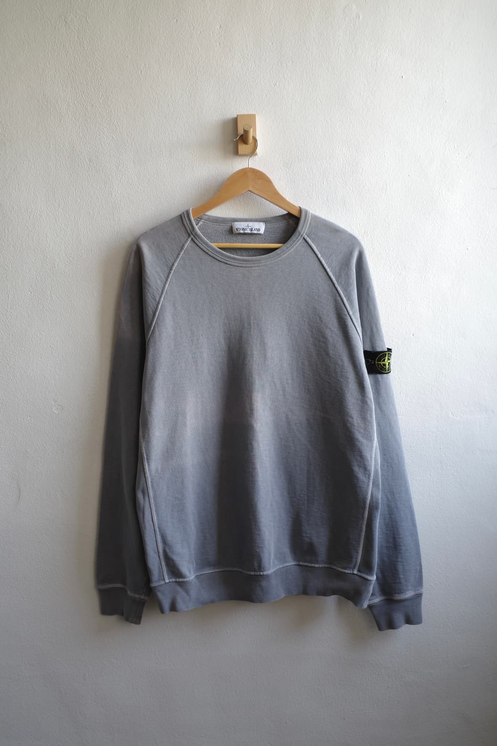 스톤아일랜드 가먼트다잉 스웻셔츠 상품이미지1