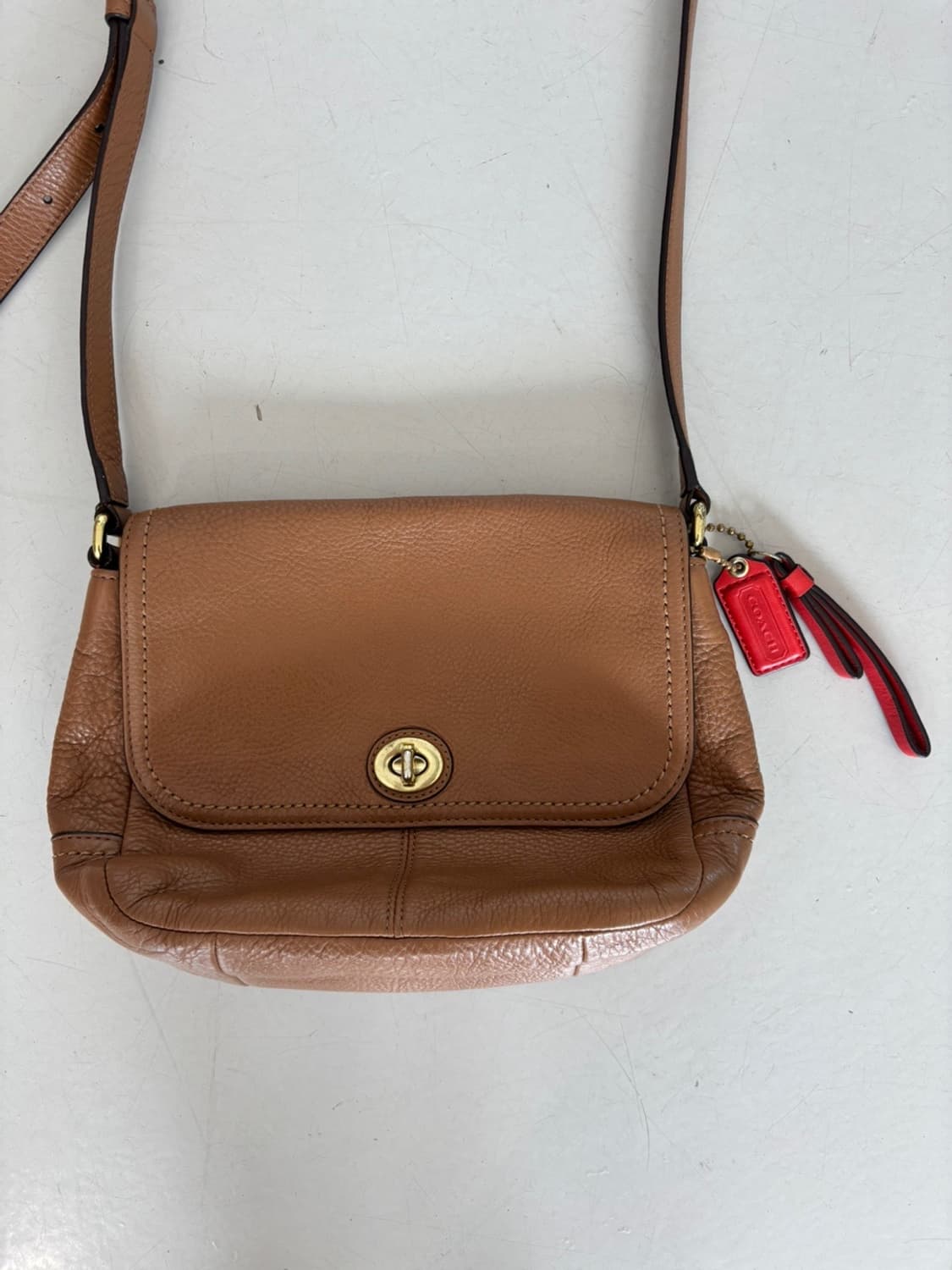 Old Coach Leather Bag 상품이미지2