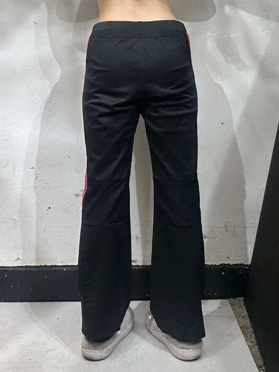 아디다스 블랙 핑크 삼선 와이드 부츠컷 트레이닝 팬츠 추리닝 바지 M 상품이미지3