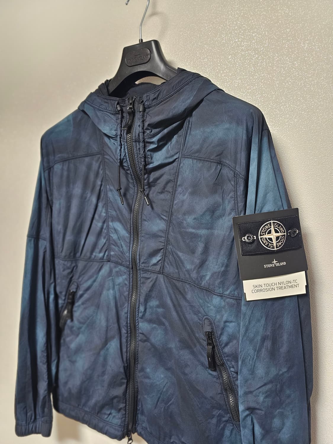 스톤아일랜드 스킨 터치 나일론-TC 코로즌 트리트먼트 후드 자켓(새상품) 상품이미지1