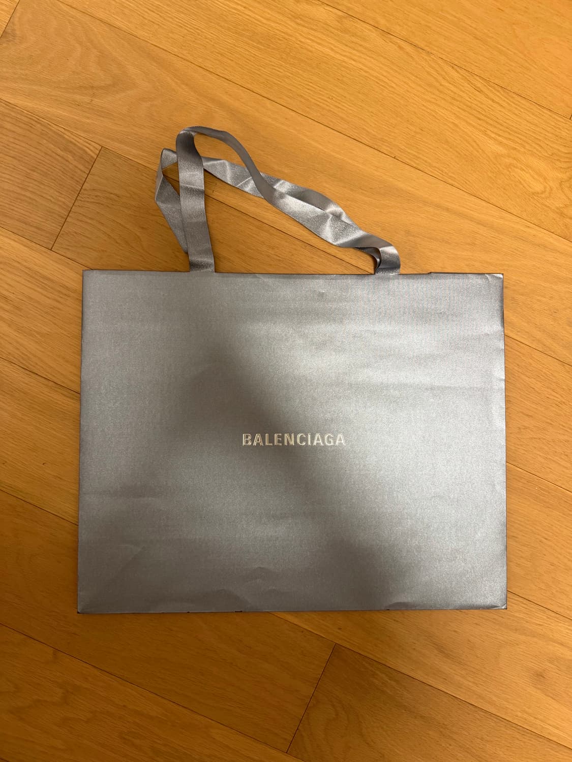 44) 발렌시아가 3XL 에그쉘 상품이미지5