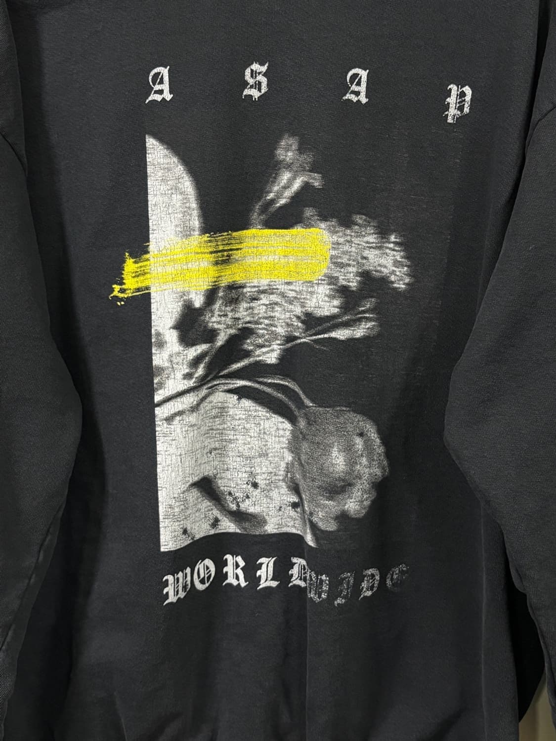 에이셉 라키(A$AP Rocky)투어 머천다이즈 스웻셔츠 상품이미지2