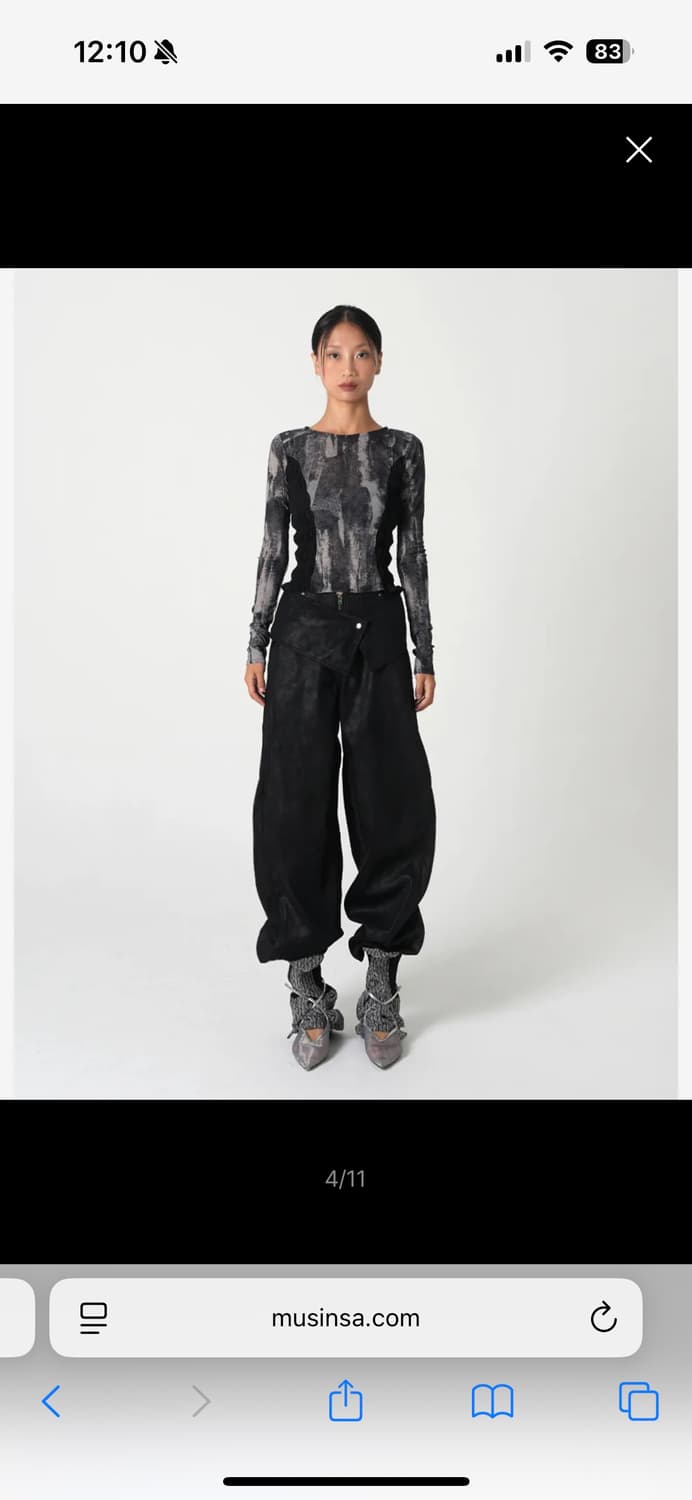 0104 excursive top black 상품이미지1