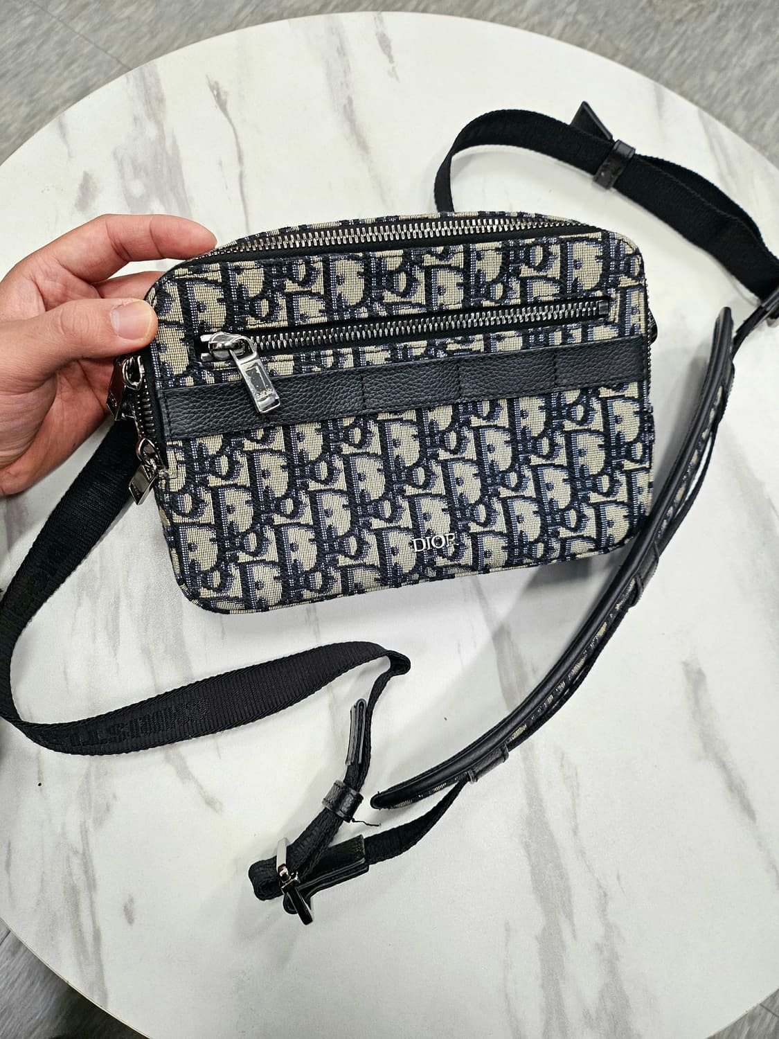 디올 오블리크 사파리 메신저백  상품이미지1