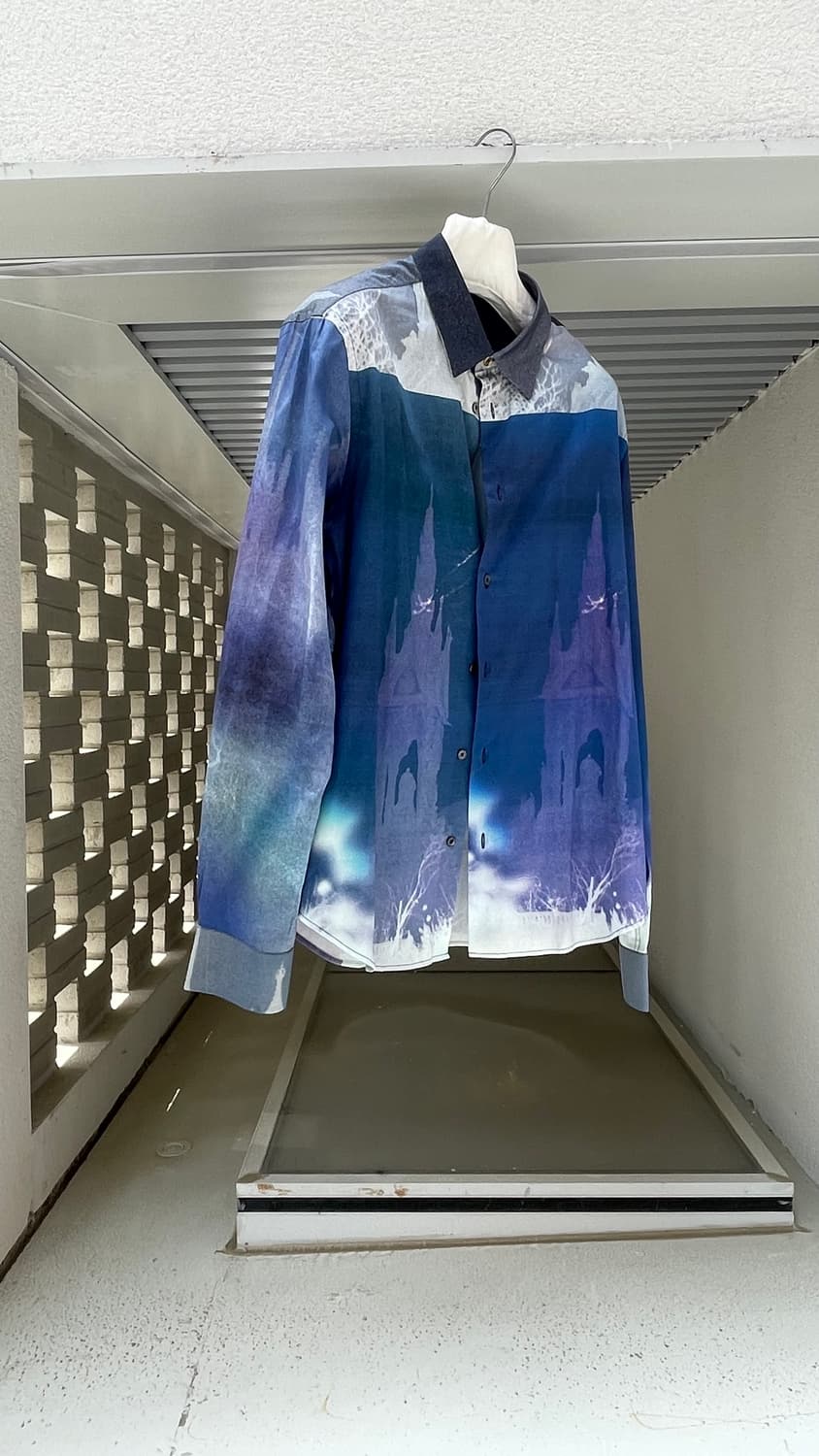 [PAUL SMITH] Gothic Castle Graphic Print 상품이미지4