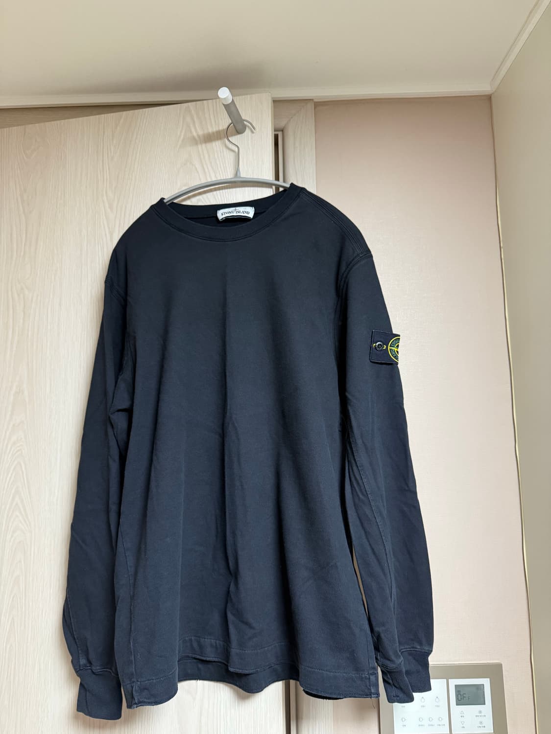 스톤아일랜드 롱슬리브 L 사이즈 팝니다 상품이미지1