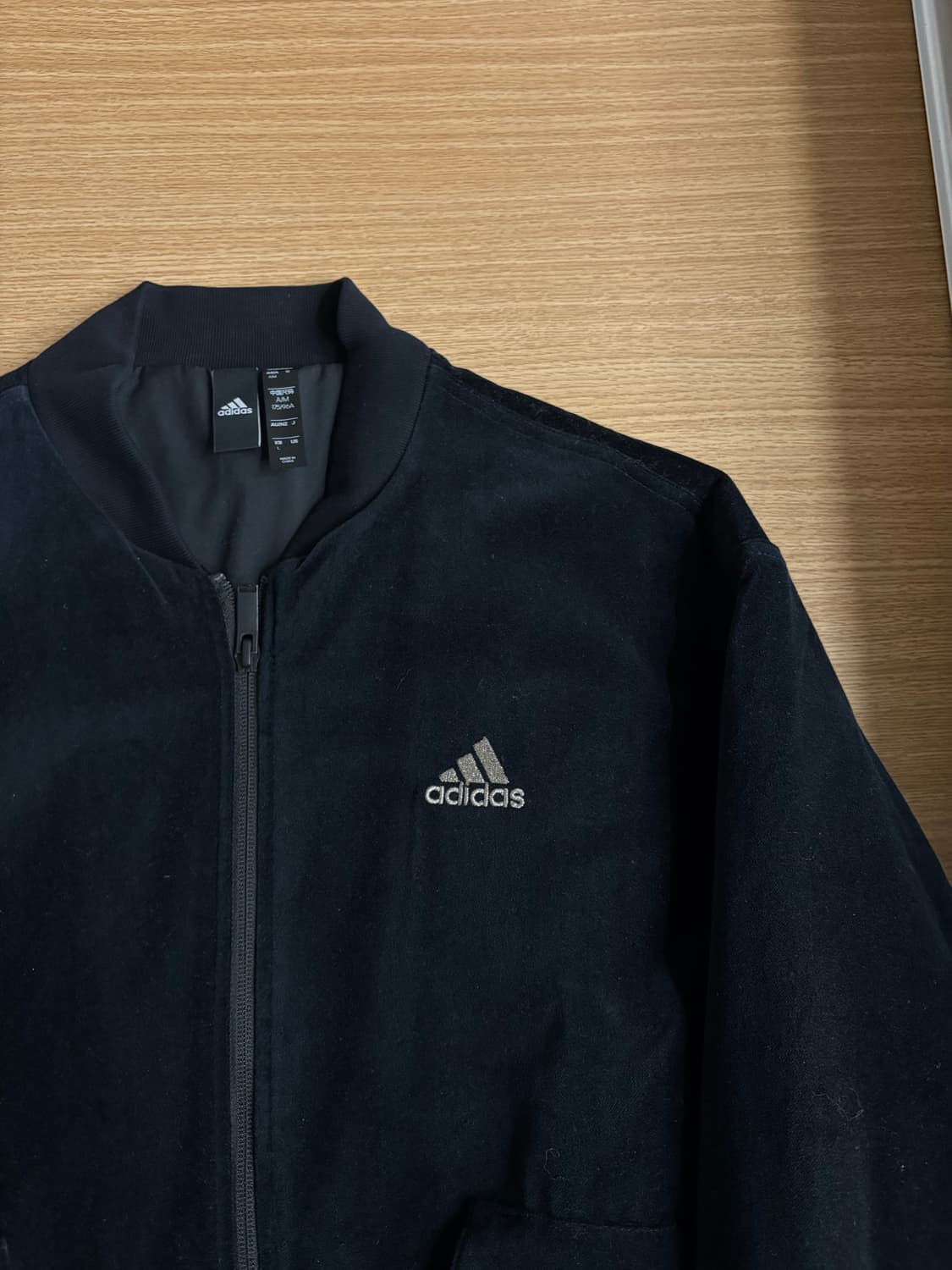 아디다스 벨루아 봄버 자켓 상품이미지2