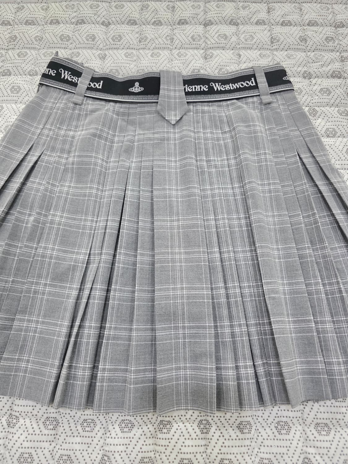 비비안웨스트우드 FW2025 체크 플리츠 스커트 28.5 상품이미지5