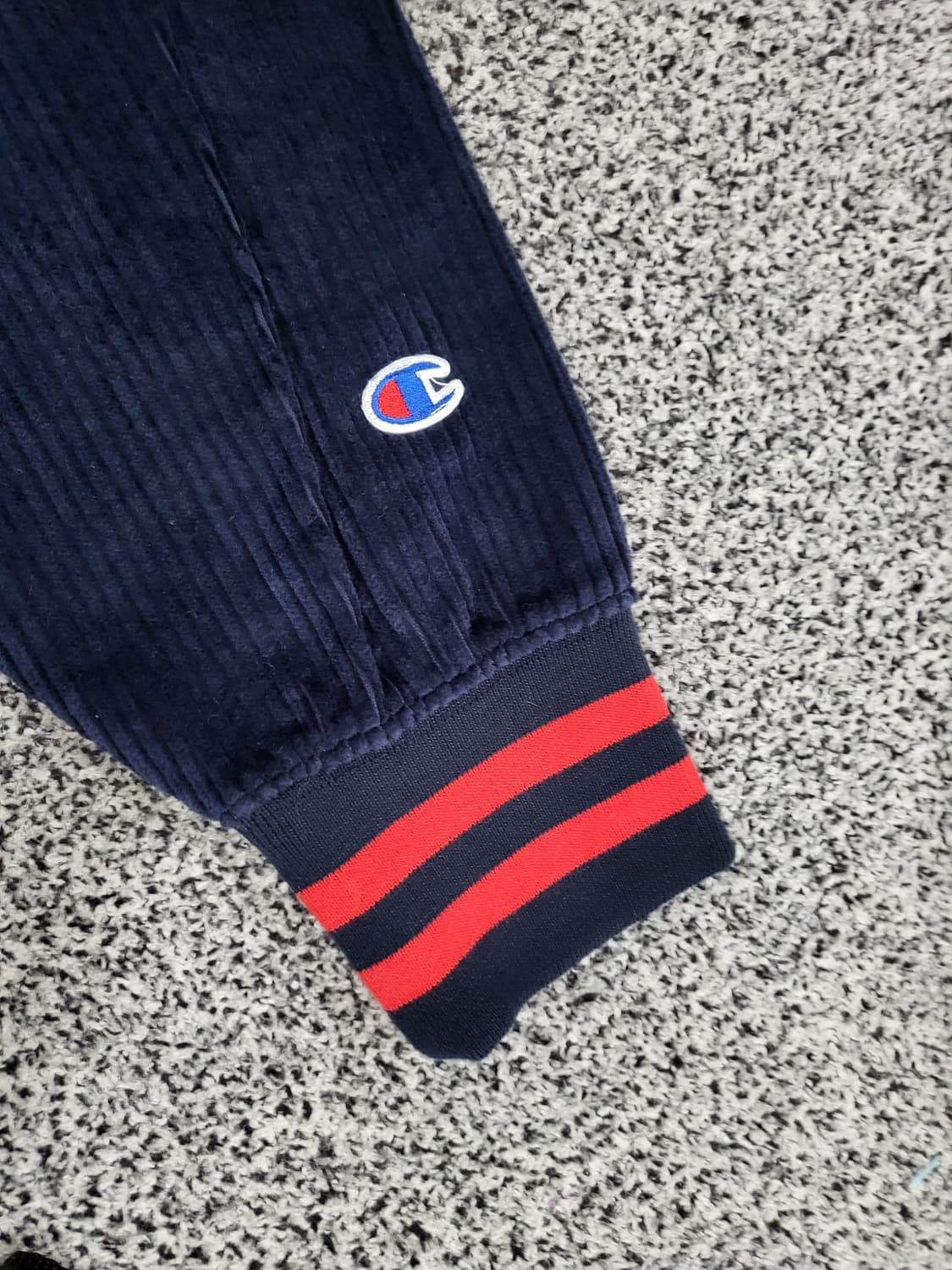 챔피온 코듀로이 맨투맨 (네이비) 상품이미지5