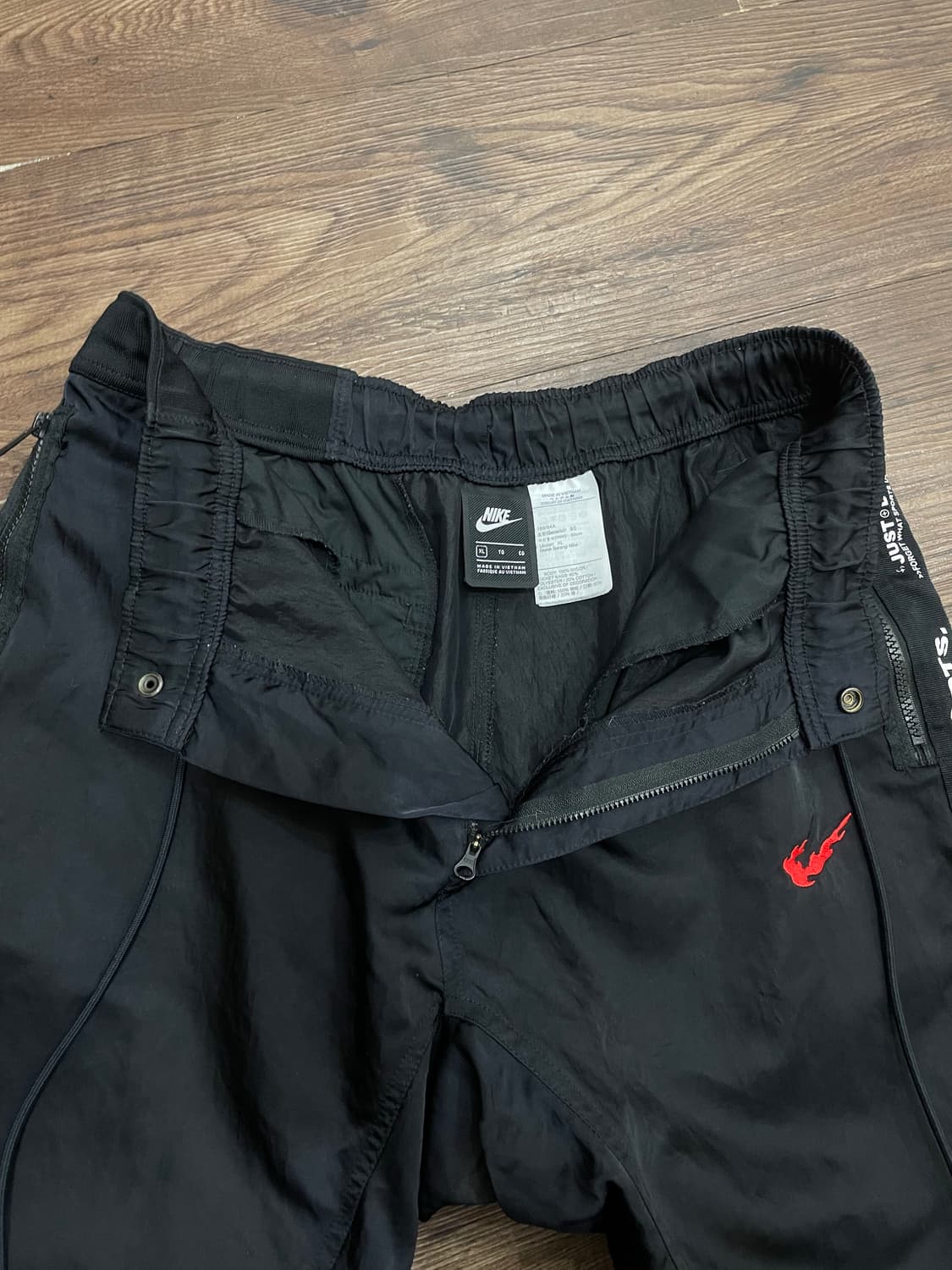 XL 나이키 스포츠웨어 우븐 팬츠 블랙 상품이미지5