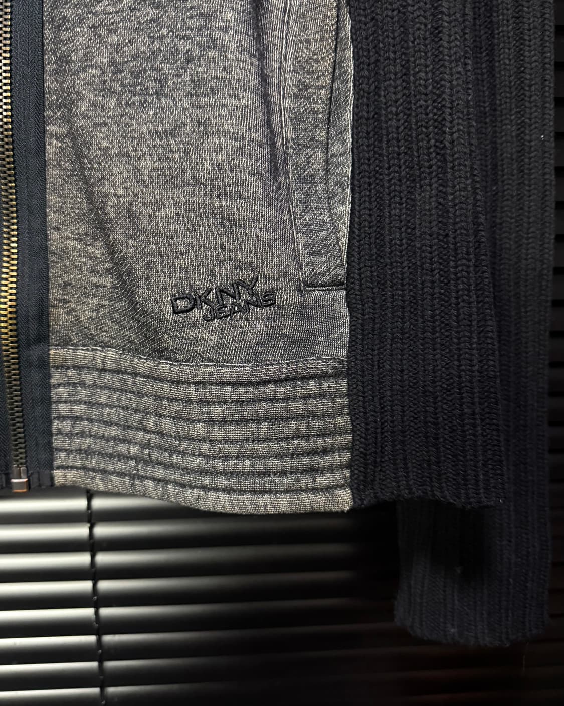 DKNY 도나카란 후드 집업 니트 스웨터 믹스 락시크 고스 펑크 블랙 M 상품이미지4