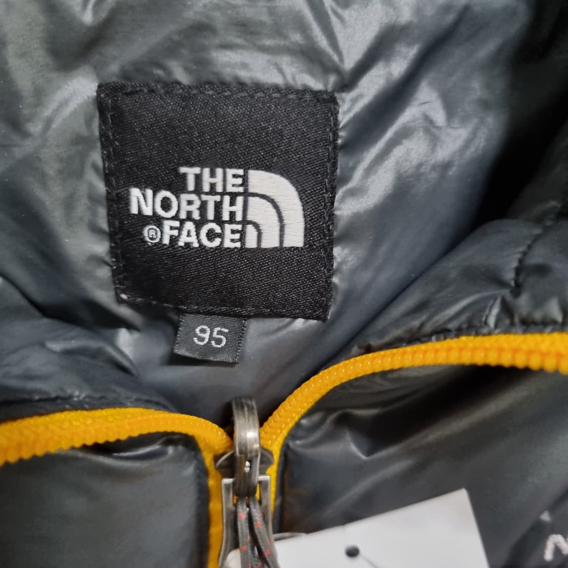 노스페이스 패딩 진그레이  상품이미지5