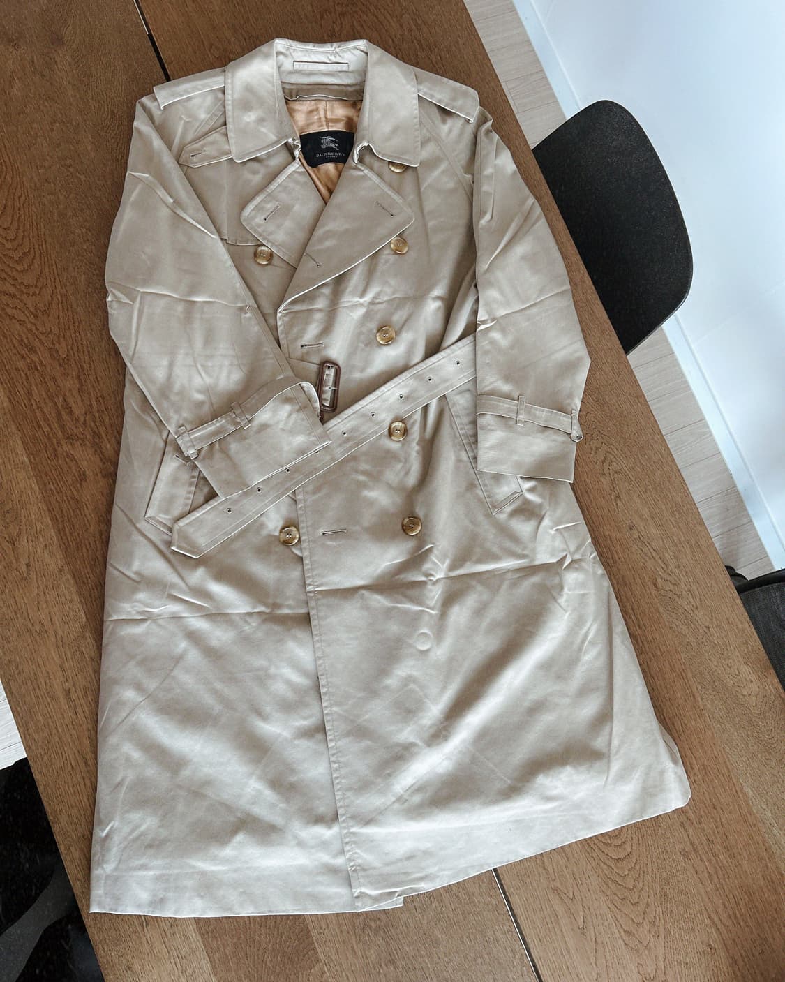 버버리 트렌치코트(내피 있음) 상품이미지3