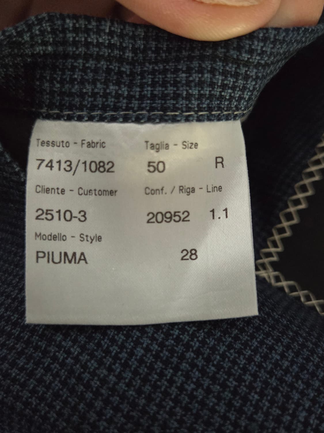 (정품) [브리오니] 블레이저 판매합니다. 상품이미지4