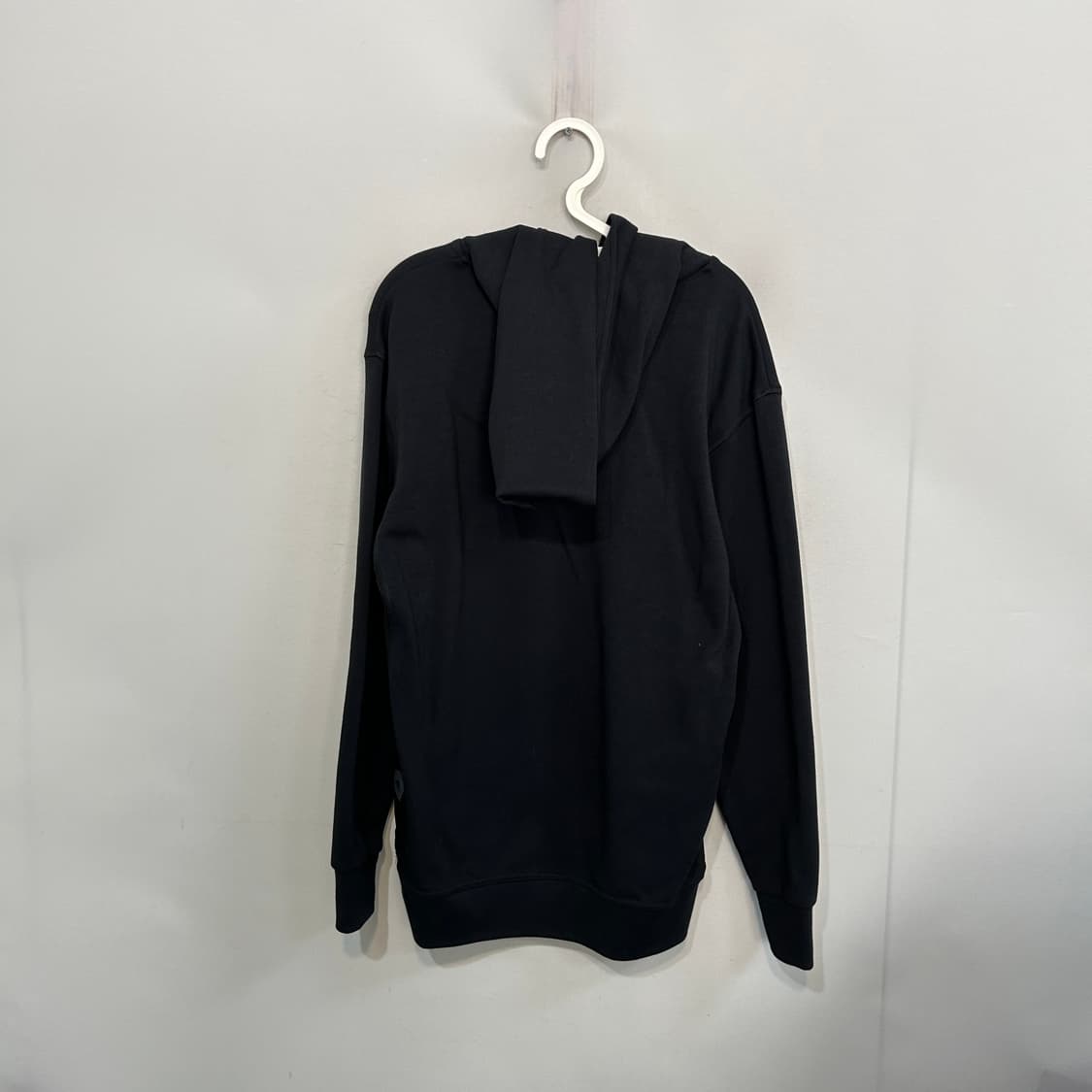 아디다스 남성 아디크로스 후드티 M 새상품 정가 13만원  상품이미지3