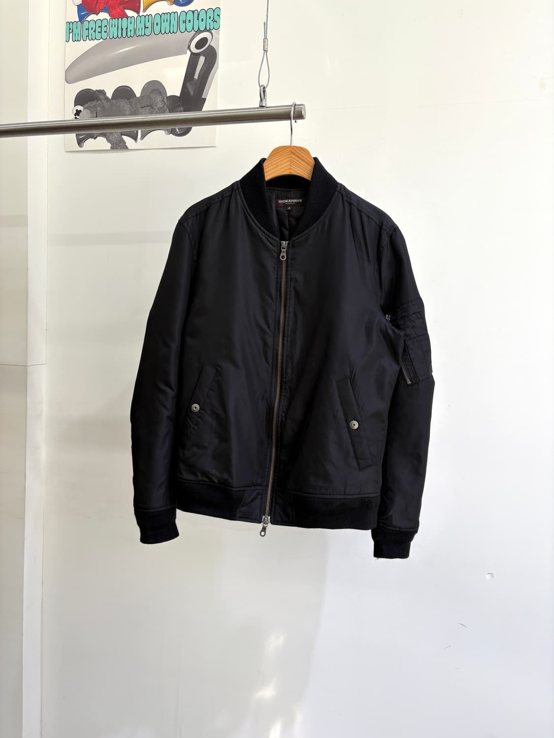 HIDE AWAYS NICOLE 봄버 자켓 상품이미지1