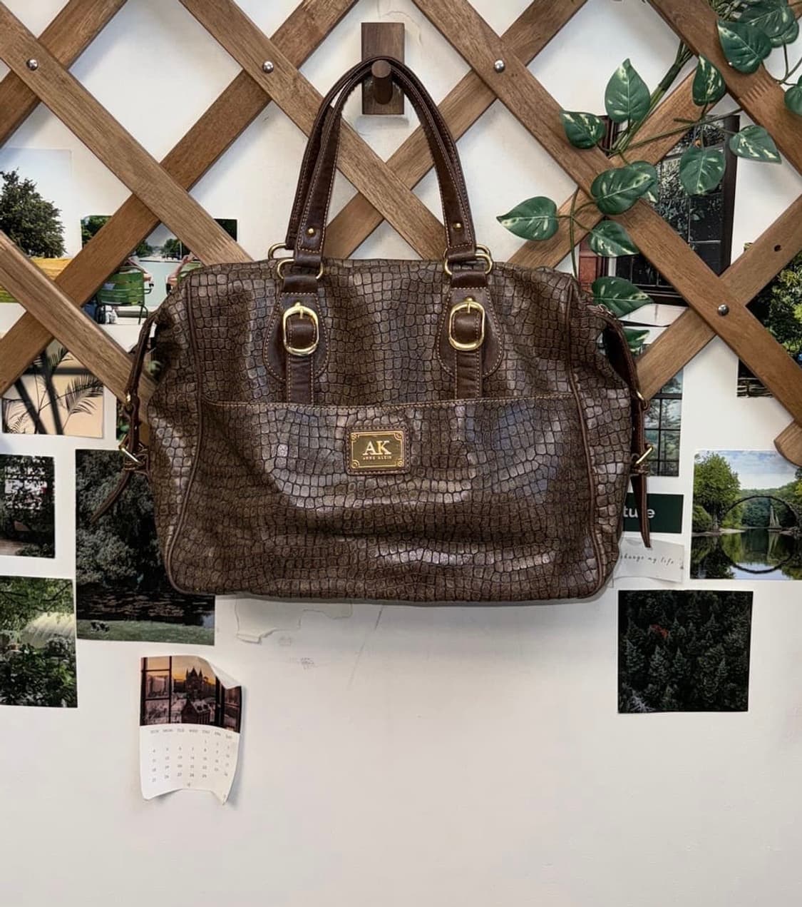 Anne Klein 브라운 버클 뱀피 무드 토트백 상품이미지1