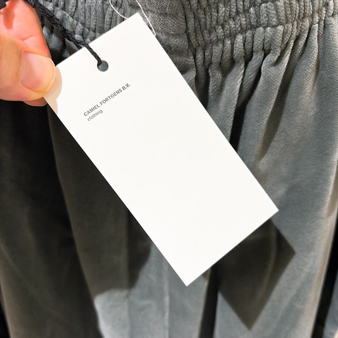 (정품/새상품) 카미엘 포트젠스 남성 파이핑 벨벳 스웻팬츠  상품이미지6