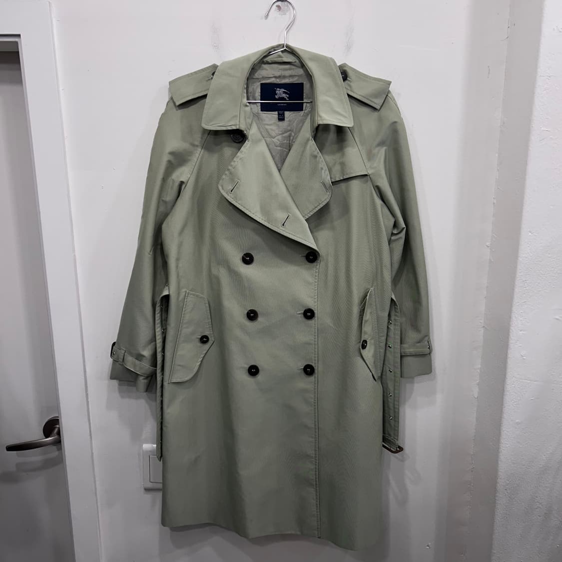 버버리 런던 클래식 더블버튼 트렌치코트 상품이미지2
