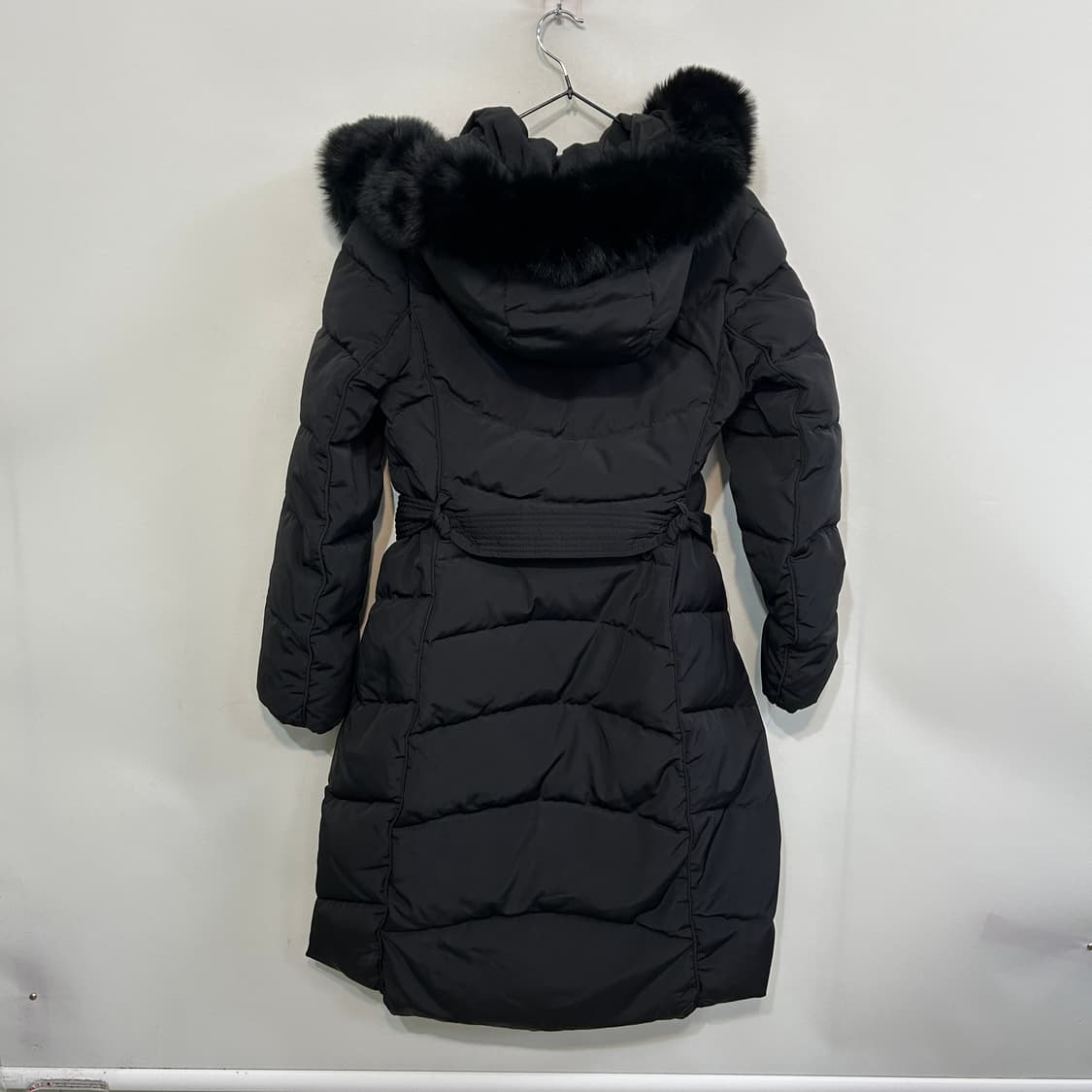 케네스레이디 폭스퍼 구스다운 롱패딩 85 블랙 상품이미지3